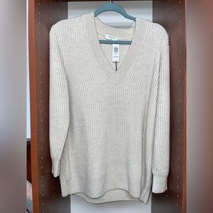 Aritzia Babaton Sweater NWT